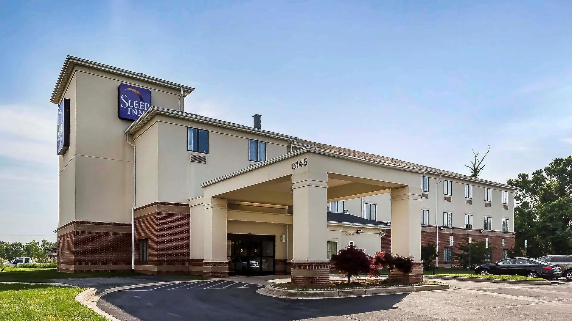 6 Smart Business Hotels Near Kings Contrivance Park Worth Booking