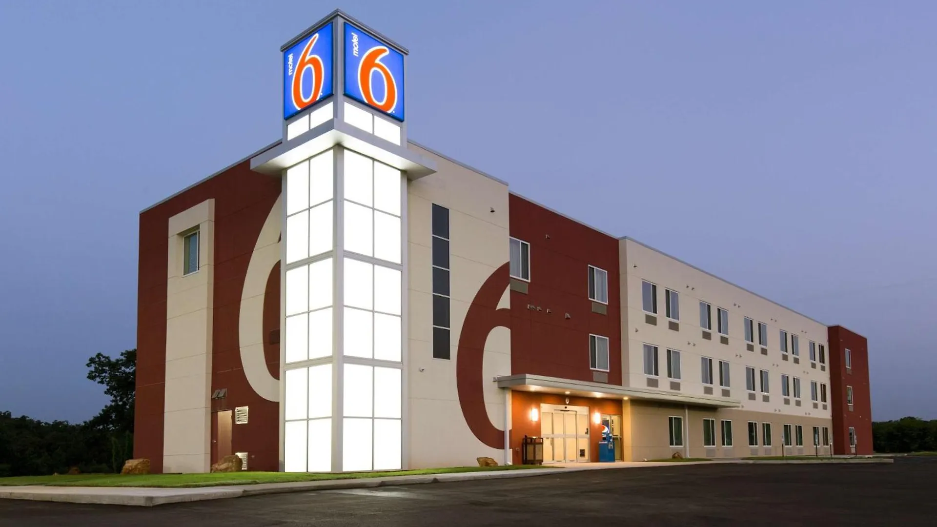8 Smart Luxury Hotels In Missouri Worth Booking