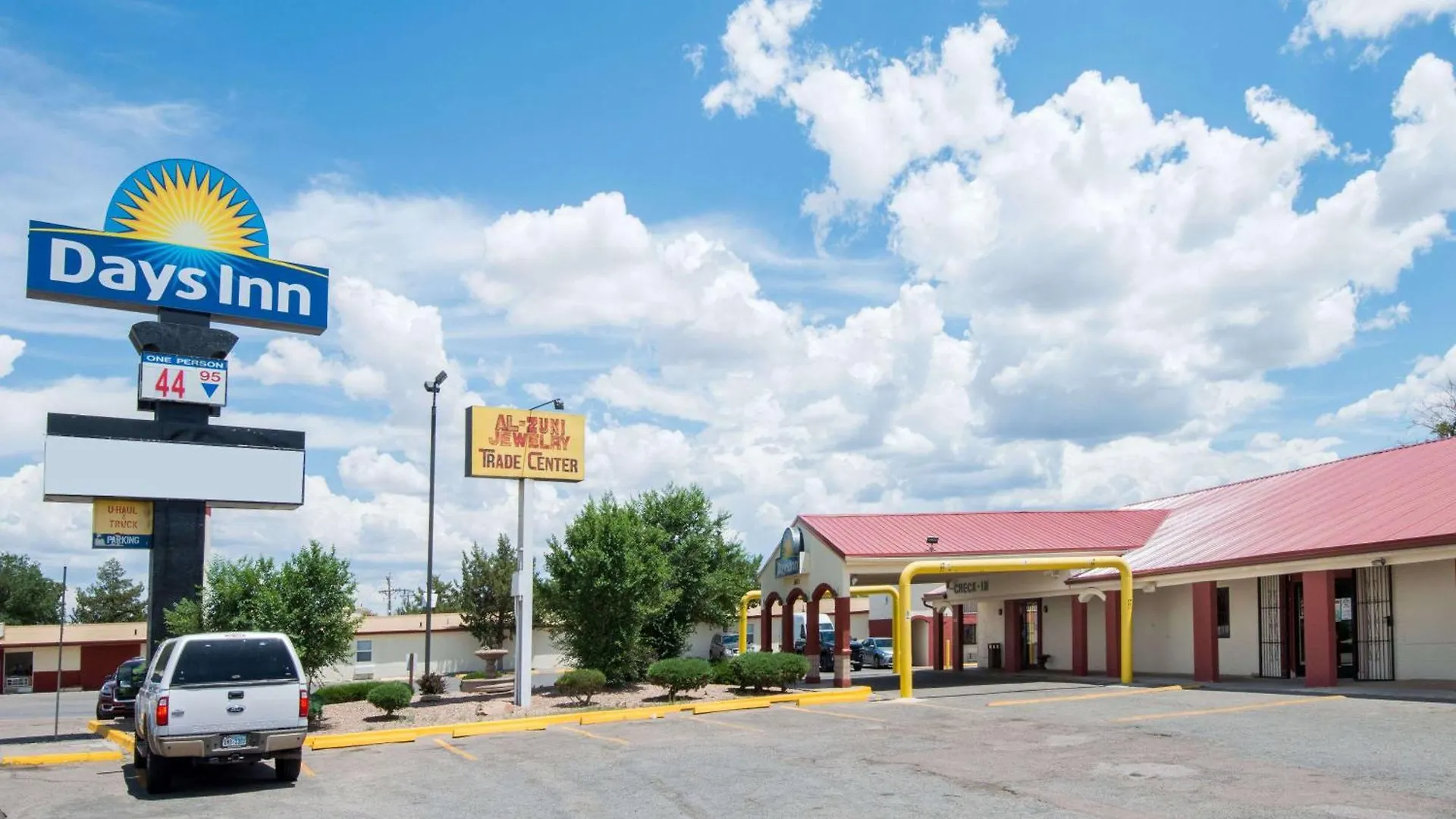 8 Days Inn by Wyndham Hotels in New Mexico Worth Booking
