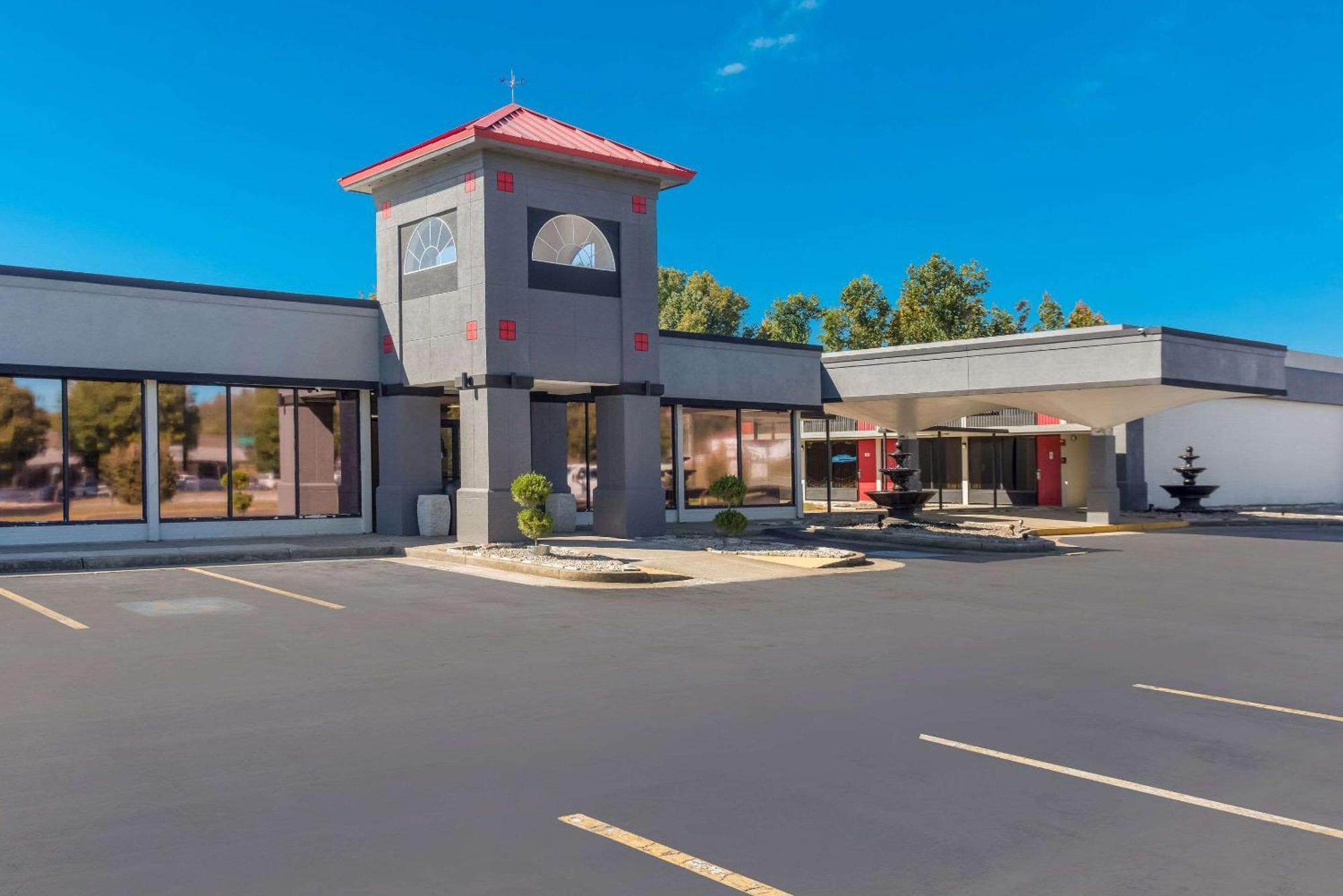 Where to Stay in Kentucky: 7 Best Econo Lodge Hotels
